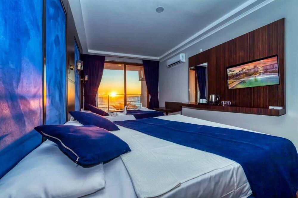 Seki Hotel | Lord Marina Hotel