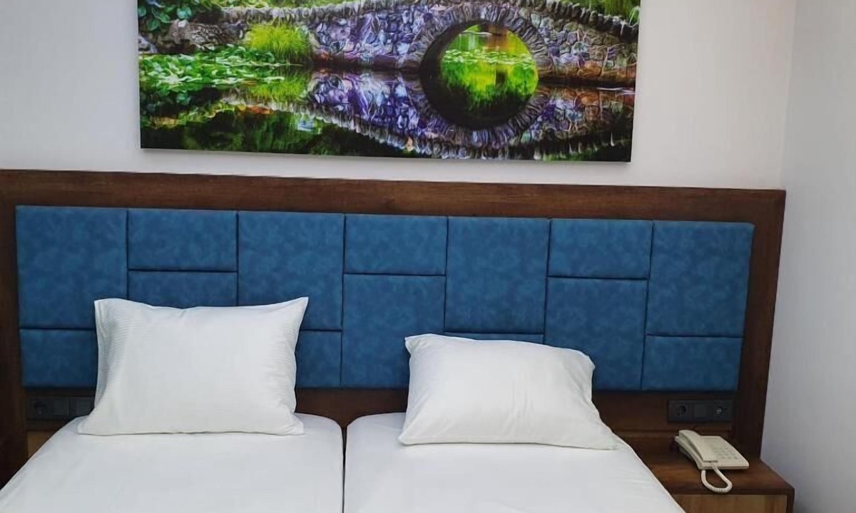 Duzkoy Hotel | seyir yeri otel