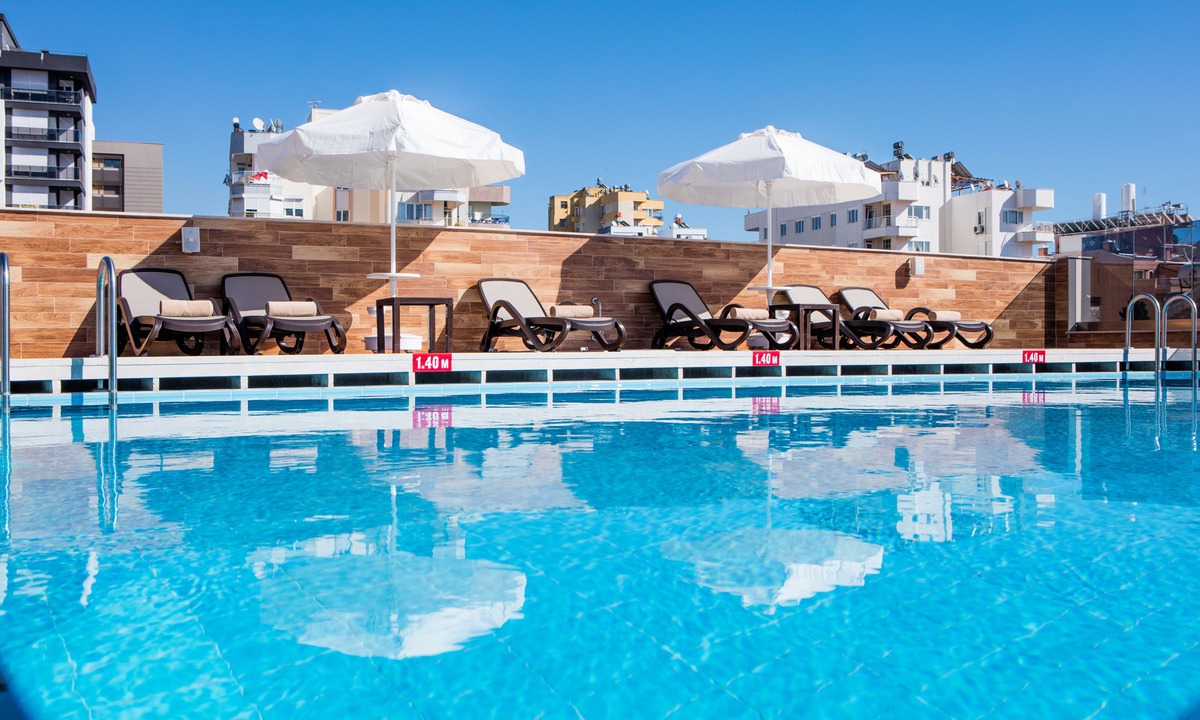 Guzeloba Mahallesi Hotel | Holiday Inn Antalya - Lara by IHG