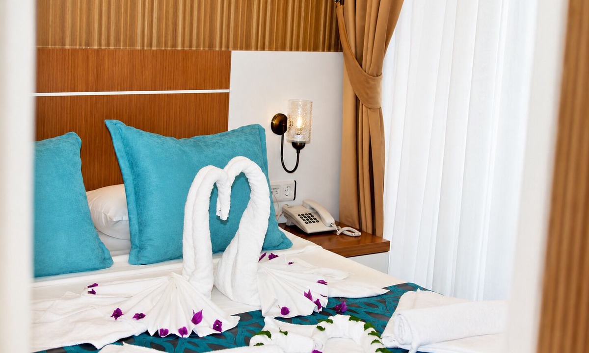 Lara Hotel | Esperanza Hotel