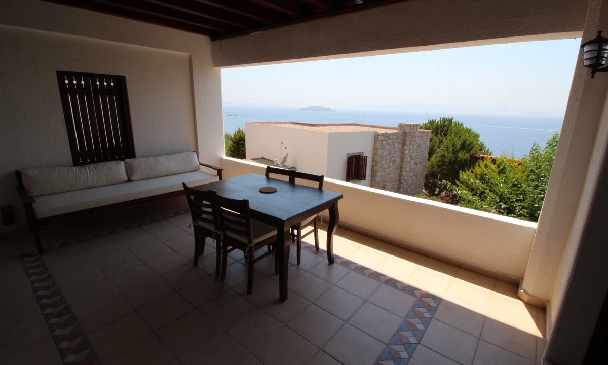 Koyunbaba Apartment | Gumusluk Tramonto Evleri