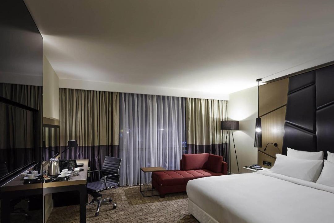 Bahcelievler Hotel | Pullman Istanbul Hotel & Convention Center