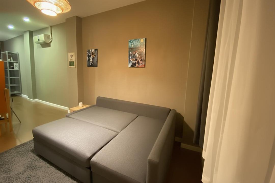 Moda Apartment | Cosy flat with a garden in central Kadikoy