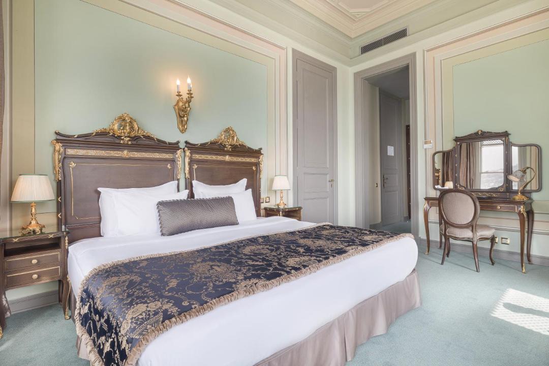Inegeul Hotel | Bosphorus Palace Hotel
