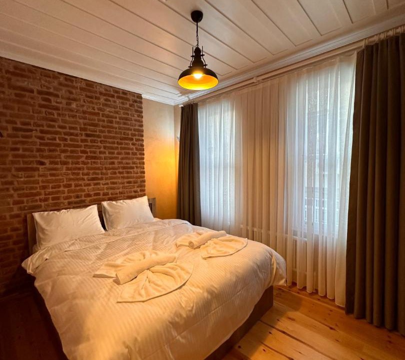 Kumkapi Hotel | Lovely History