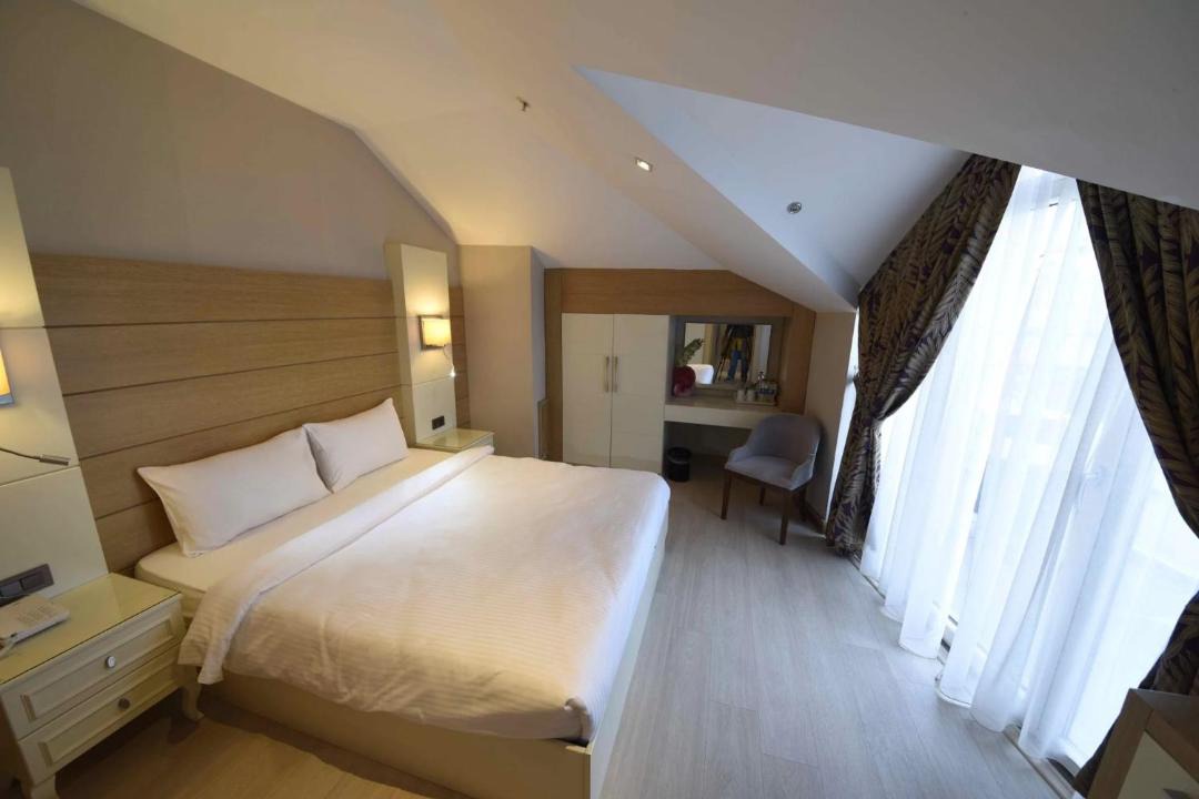 Cumhuriyet Hotel | Le Mirage Hotel