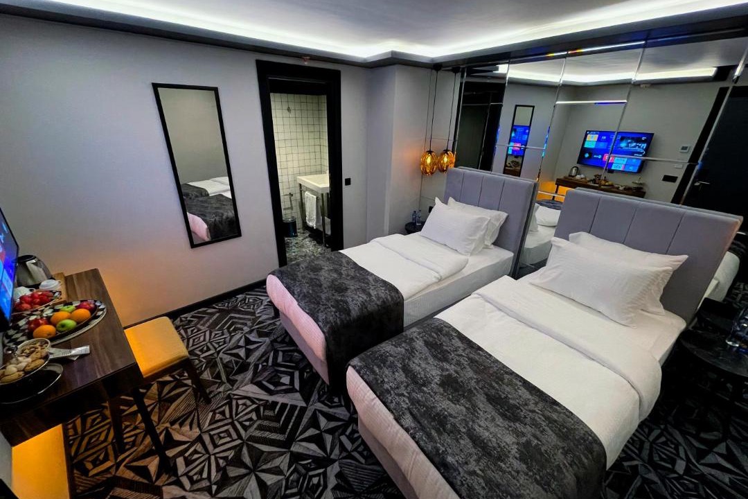 Karakoy Hotel | Weingart Istanbul