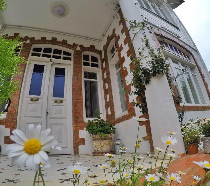 Adalar Hotel | Serguzest Otel