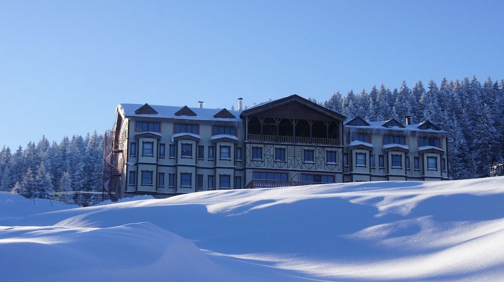 Photo of Buildings in Dereli