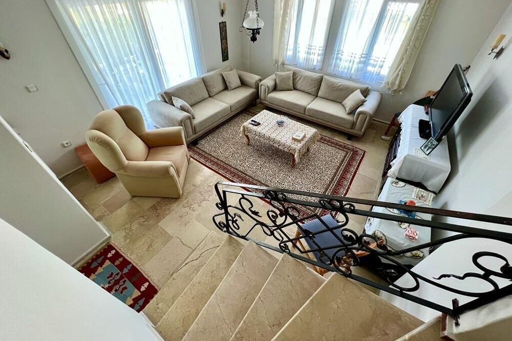 Photo of Livingroom in Karabaglar