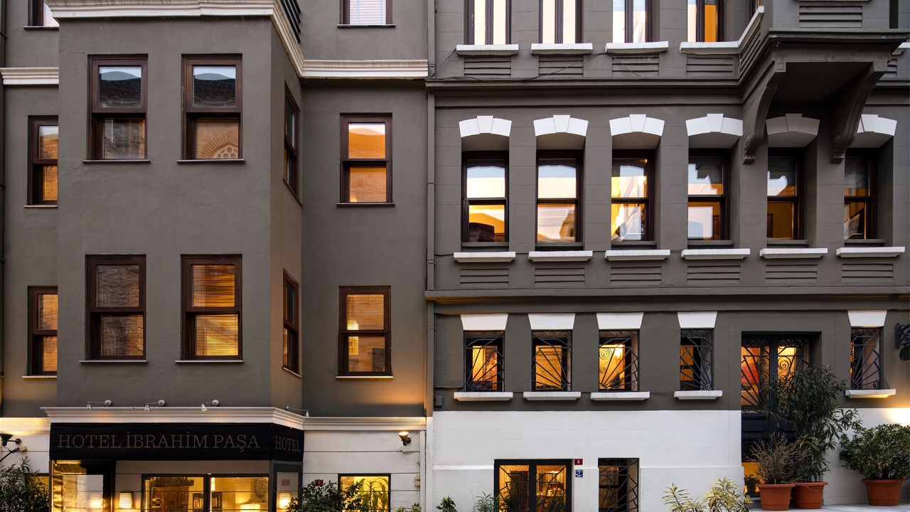 Photo of Buildings in Sultanahmet
