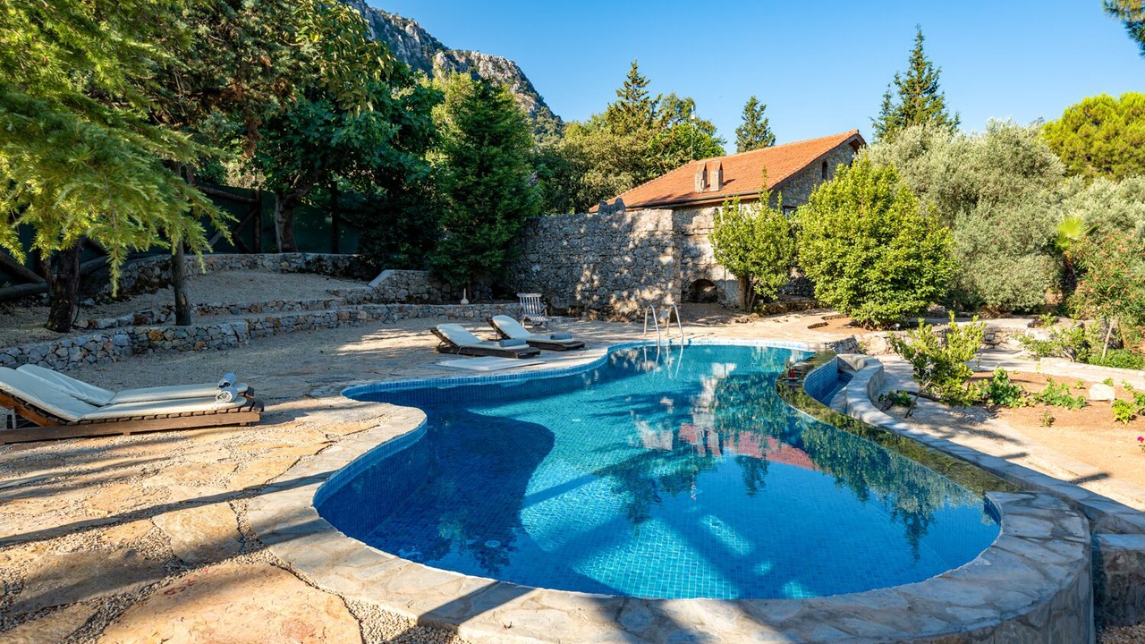 Photo of Outdoor in Avlana