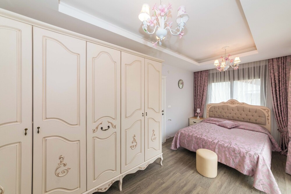 Photo of Bedroom in Icmeler City Center