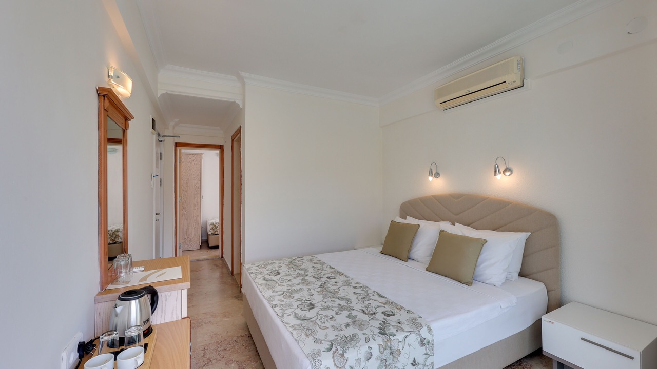 Photo of Bedroom in Icmeler City Center