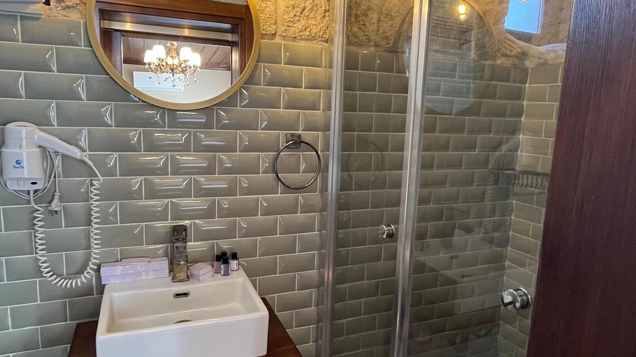 Photo of Bathroom in Yenifoca