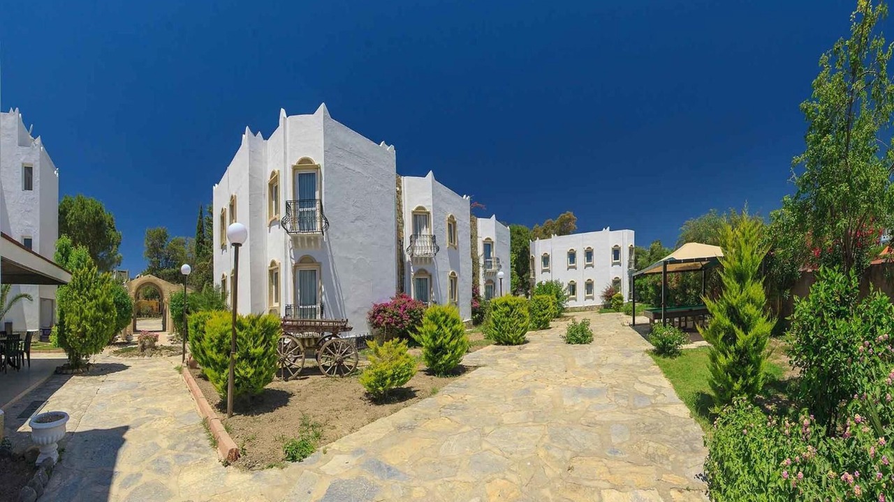 Photo of Buildings in Bitez