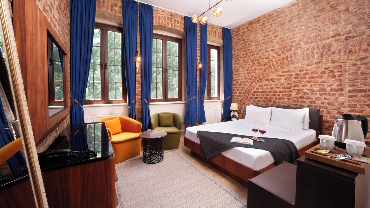 Photo of Bedroom in Pera