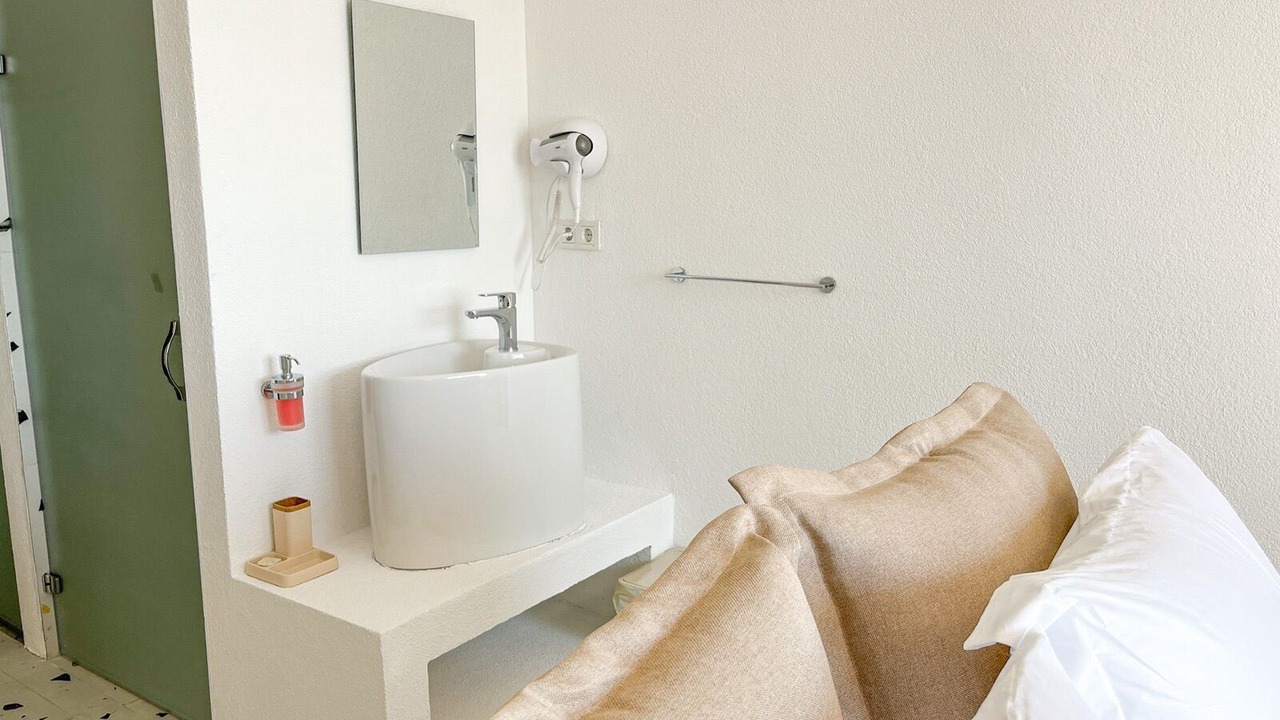 Photo of Bedroom in Avlana