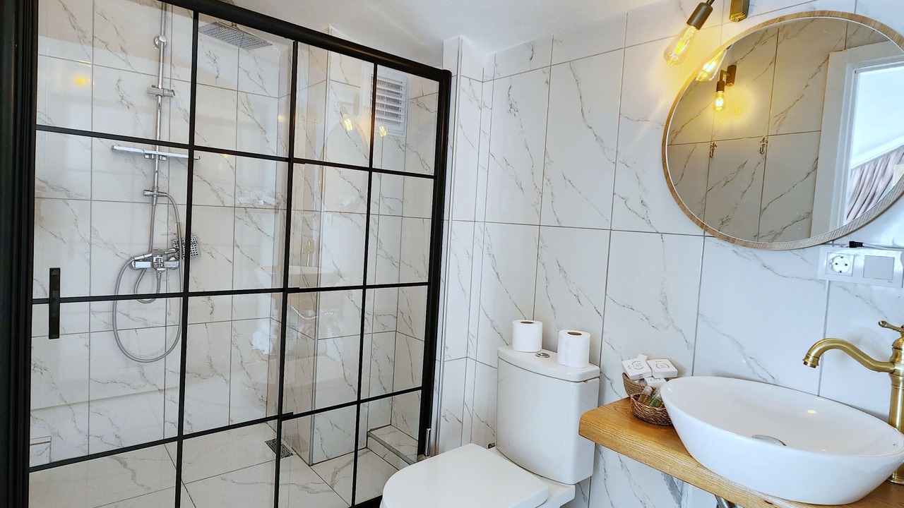 Photo of Bedroom in Adalar