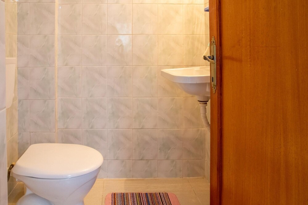 Photo of Bathroom in Karaburun