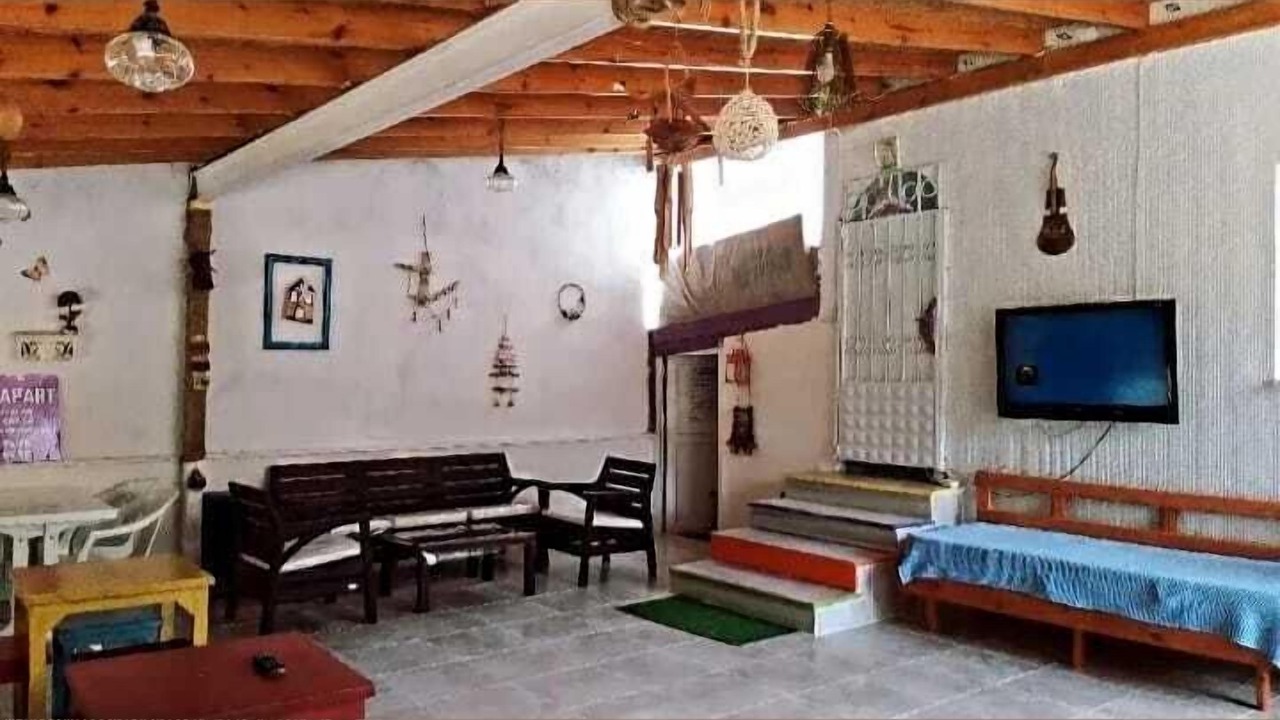 Photo of Livingroom in Karesi