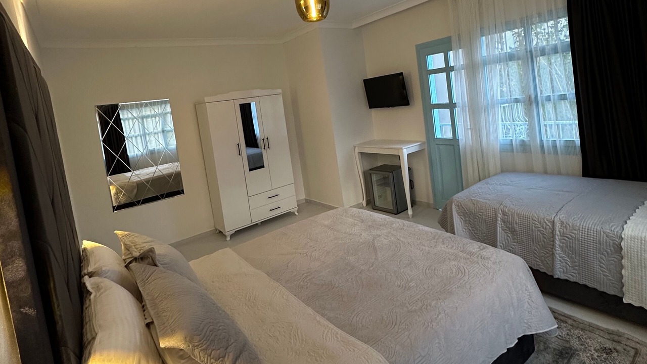 Photo of Bedroom in Ovabuku