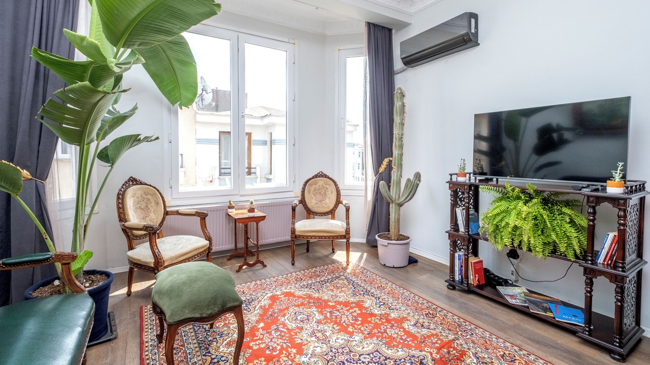 Photo of Livingroom in Cihangir