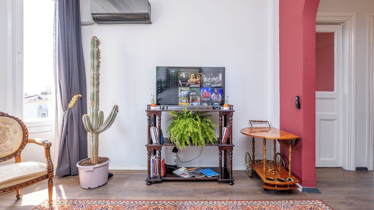Photo of Livingroom in Cihangir