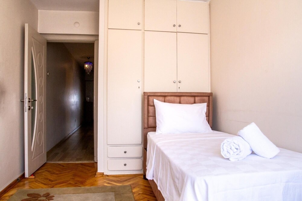 Photo of Bedroom in Konak