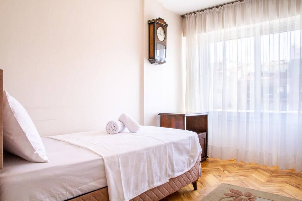 Photo of Bedroom in Konak