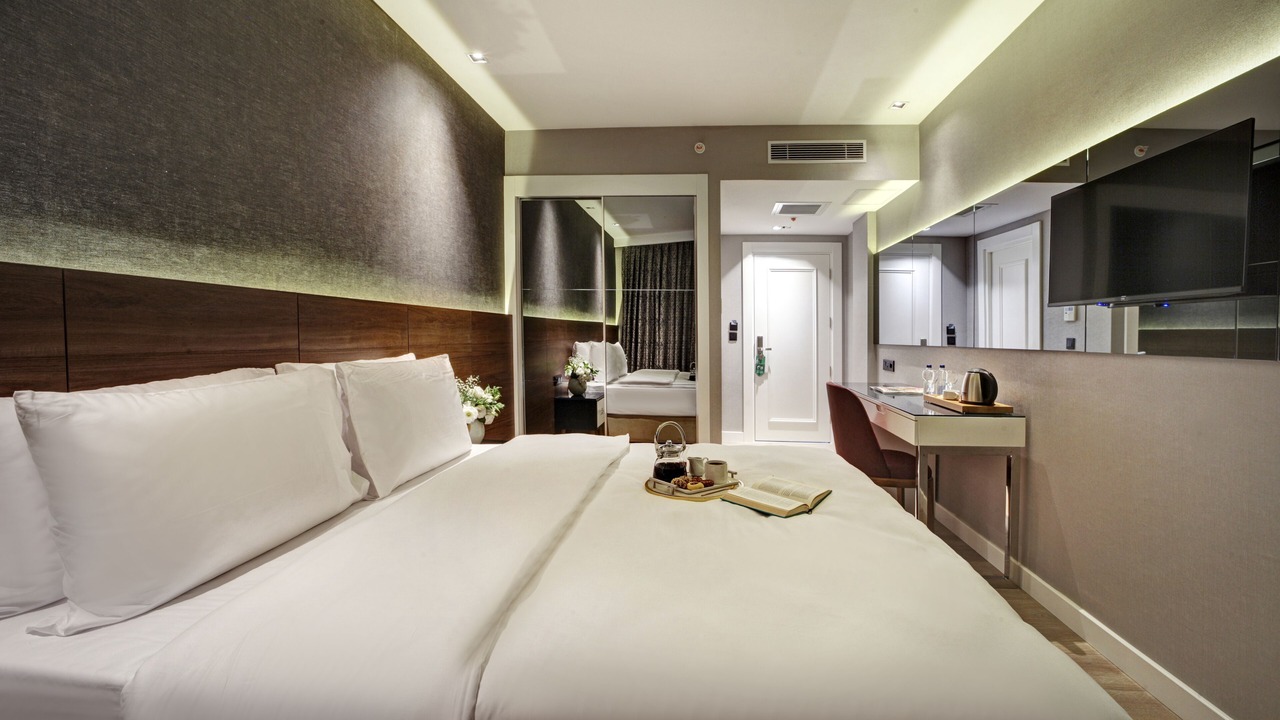 Photo of Bedroom in Pera