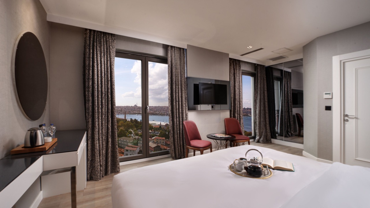 Photo of Bedroom in Pera
