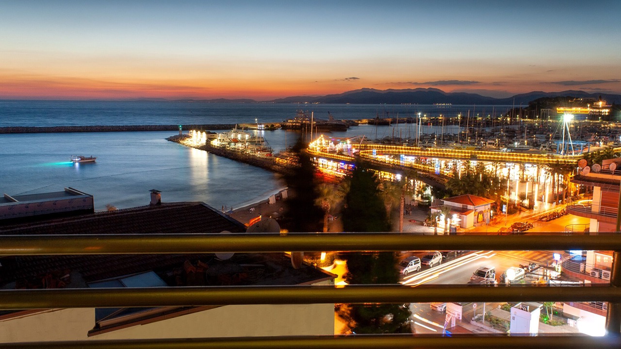 Photo of Bedroom in Kusadasi City Centre