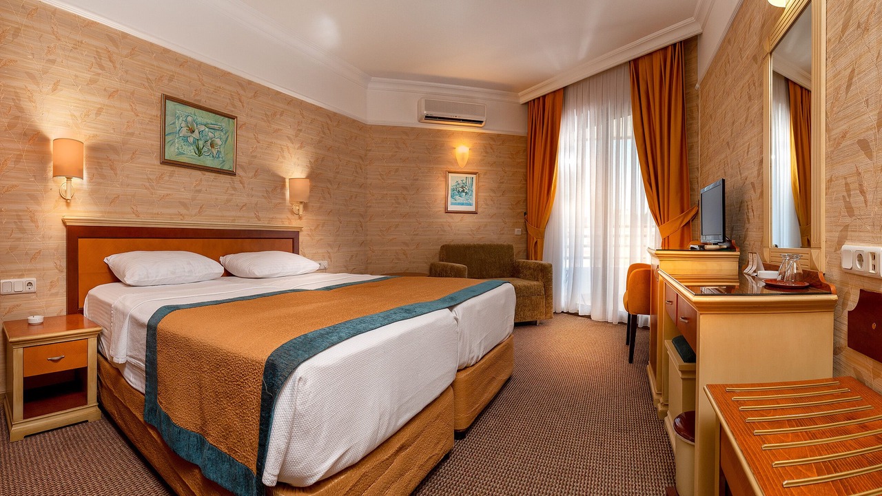 Photo of Bedroom in Kusadasi City Centre