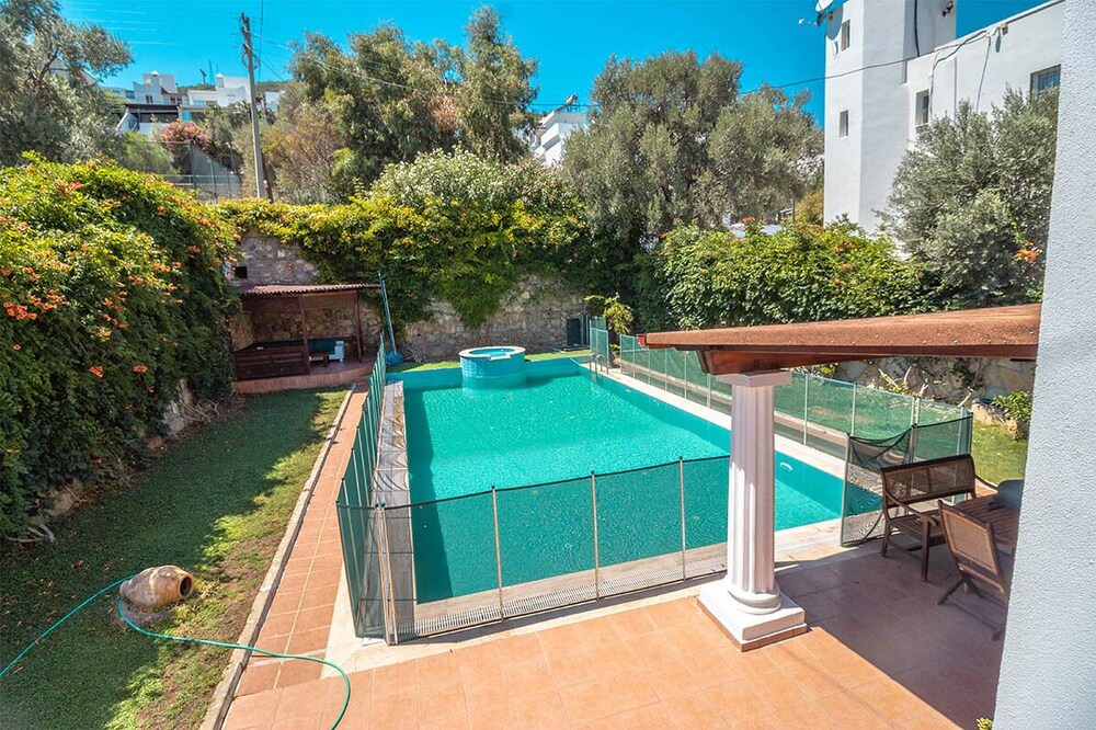 Photo of Outdoor in Torba