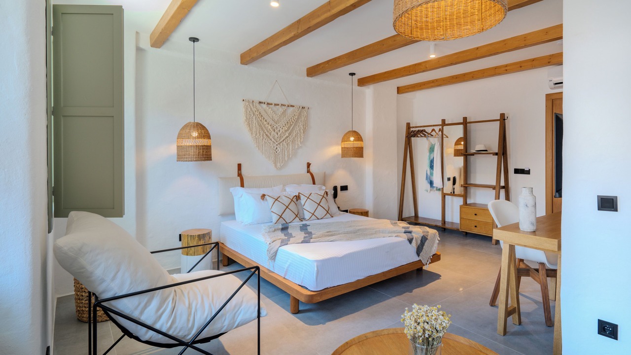 Photo of Bedroom in Ancient Side