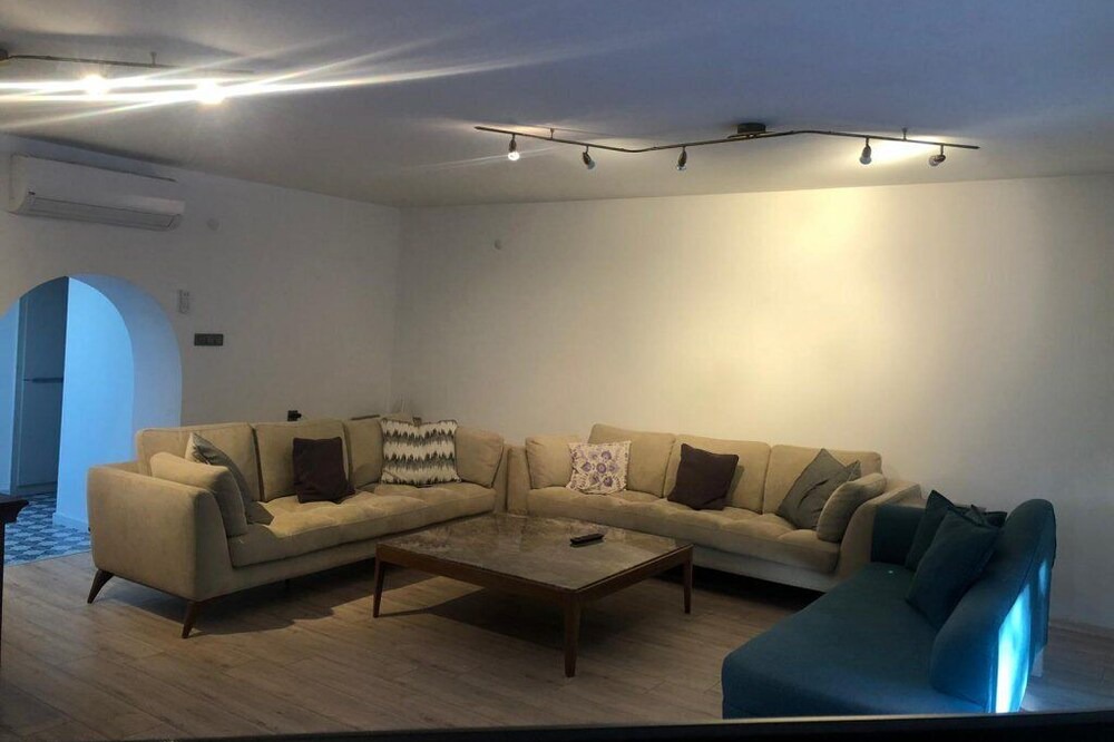 Photo of Livingroom in Torba