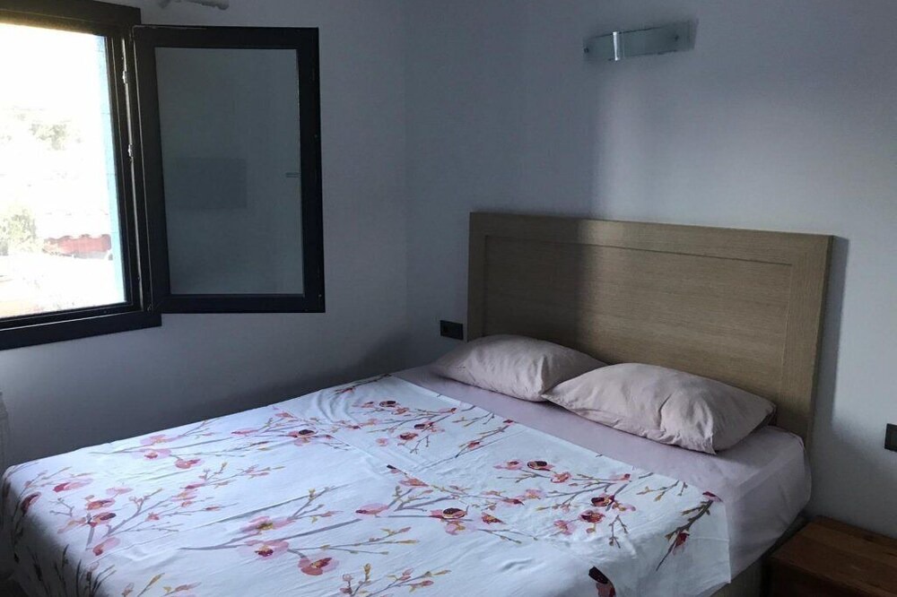 Photo of Bedroom in Torba