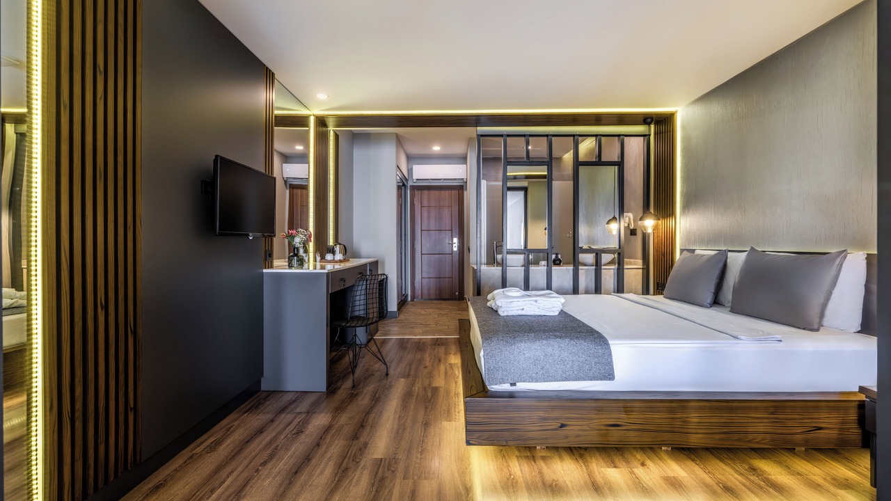 Photo of Bedroom in Side