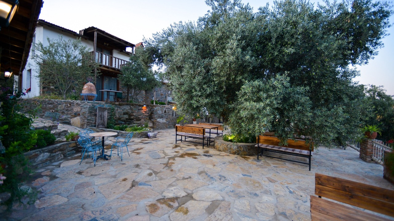 Photo of Patio Balcony in Sirince