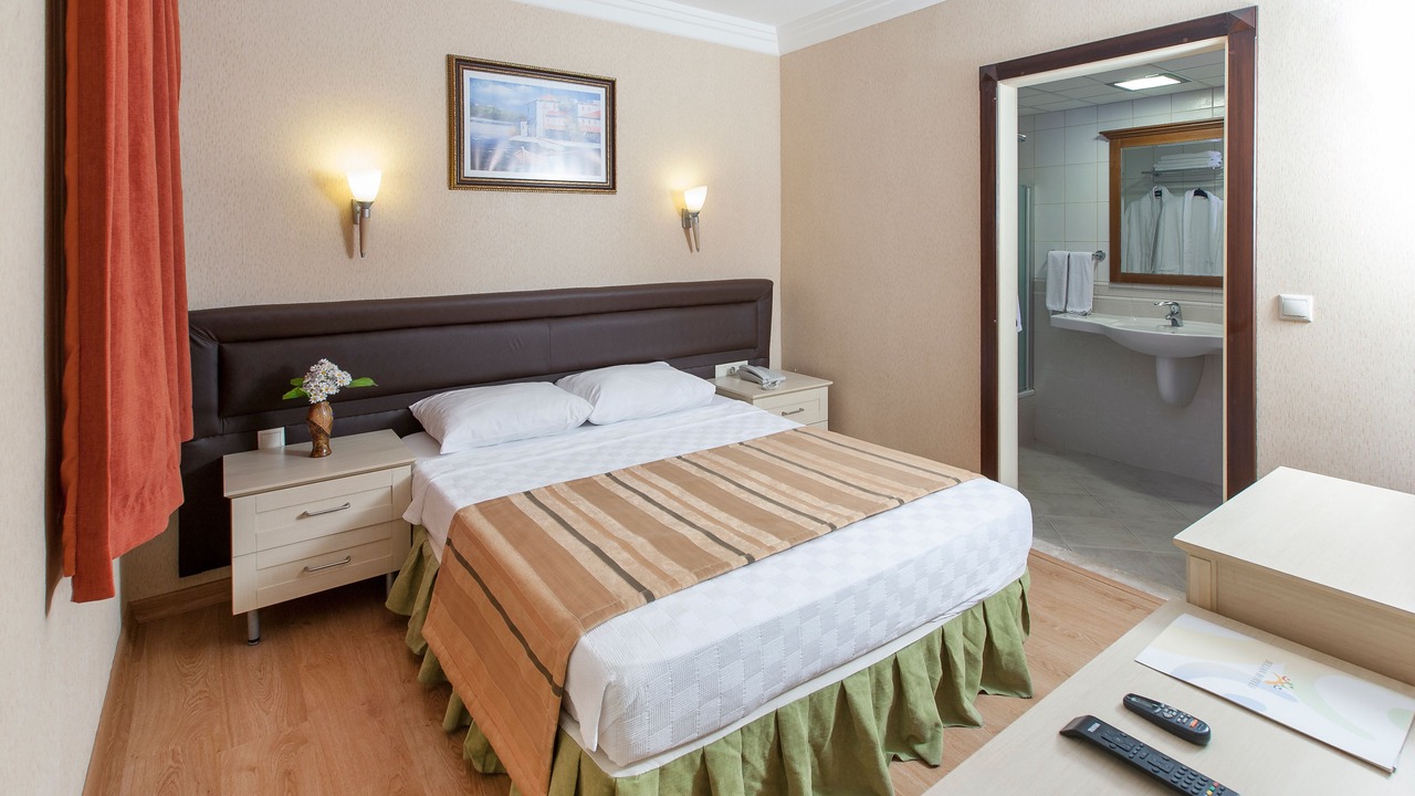 Photo of Bedroom in Icmeler
