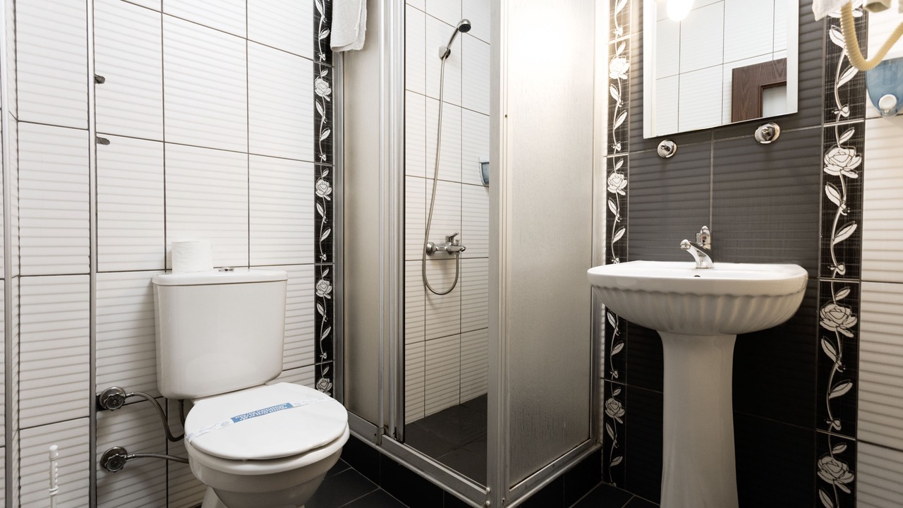 Photo of Bathroom in Canakkale