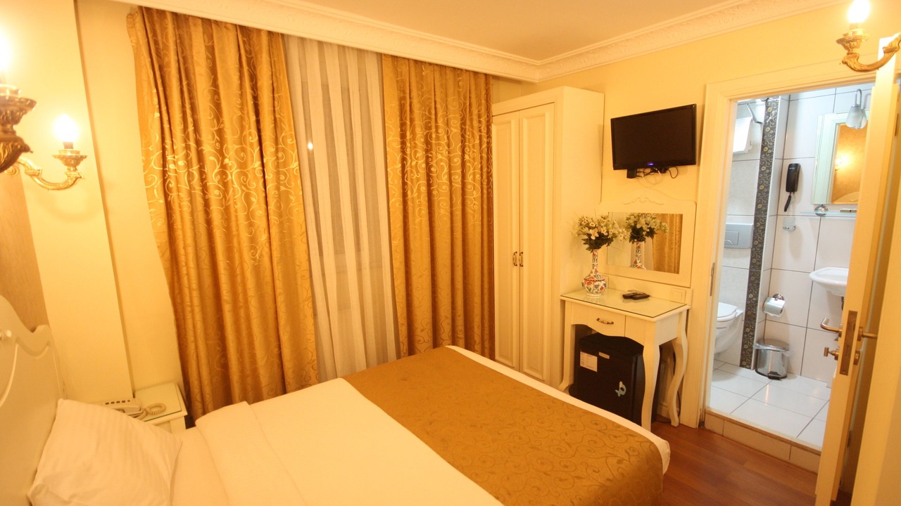 Photo of Bedroom in Cagaloglu