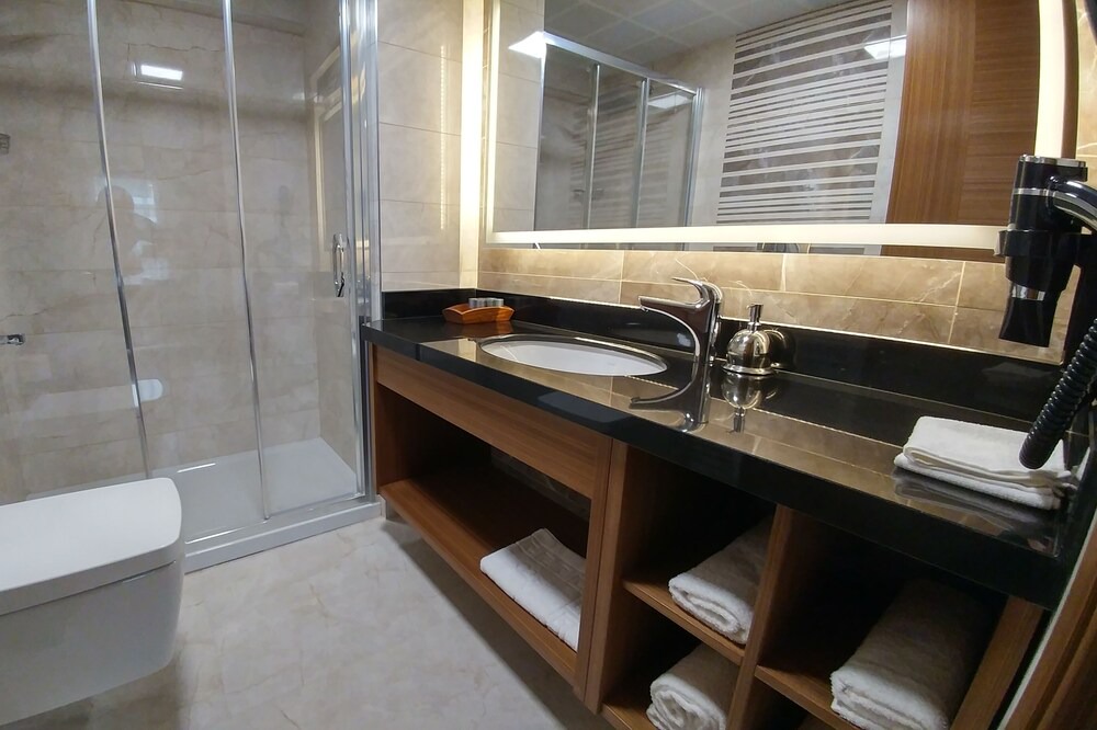 Photo of Bathroom in Mentese