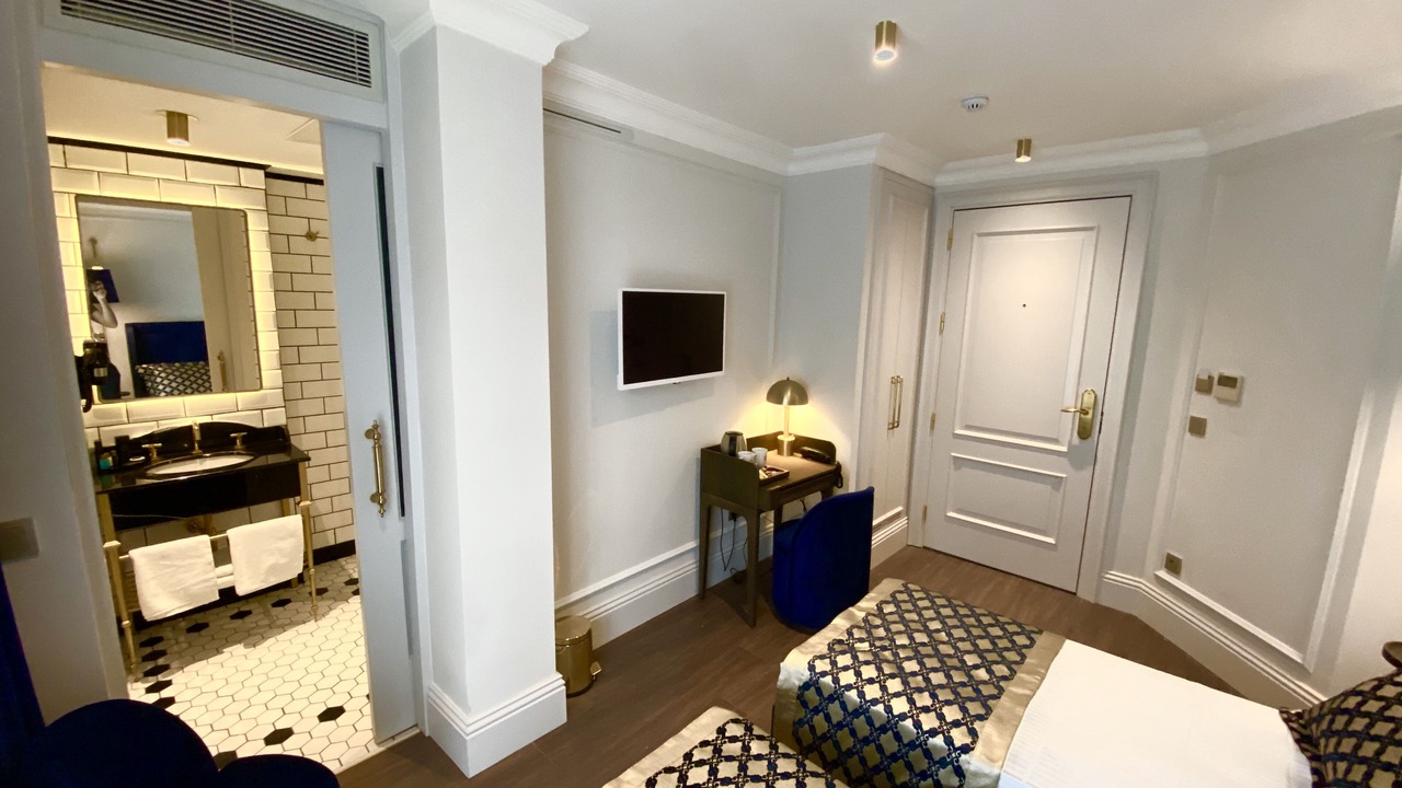 Photo of Bedroom in Goztepe