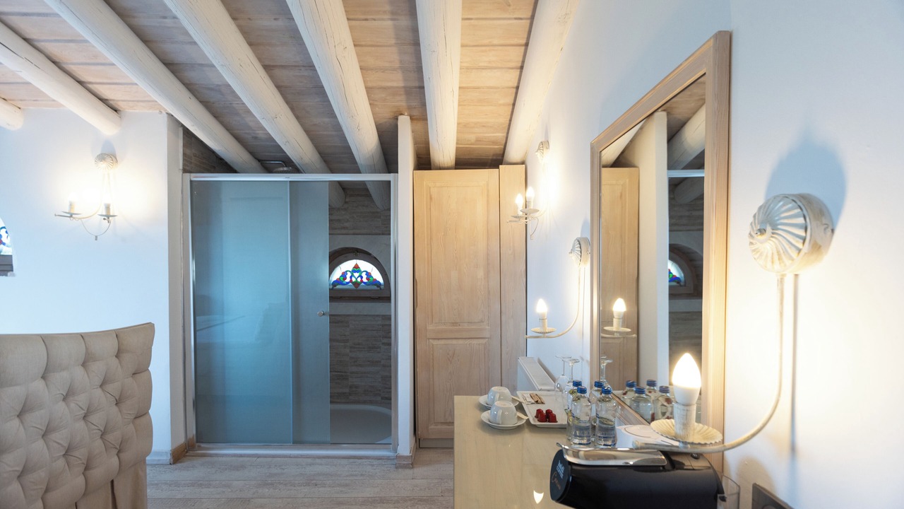 Photo of Bedroom in Kalem Island
