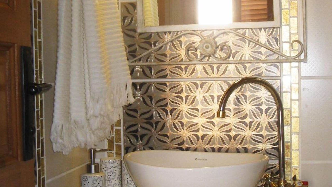 Photo of Bathroom in Canakkale