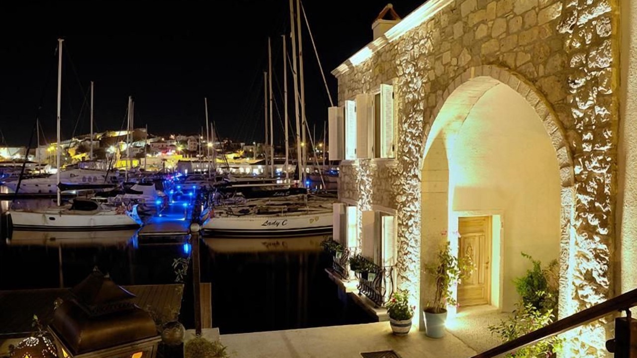 Photo of Others in Cesme