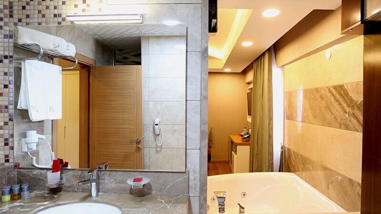 Photo of Bathroom in Konak
