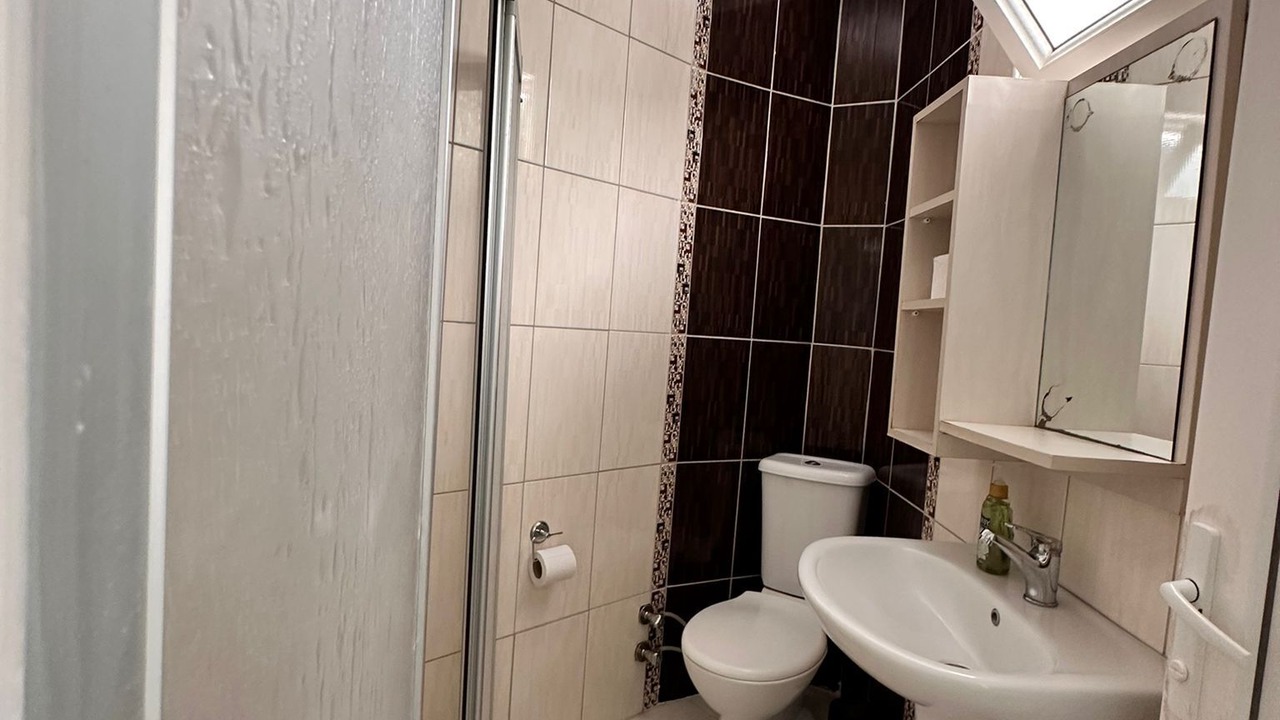 Photo of Bedroom in Side